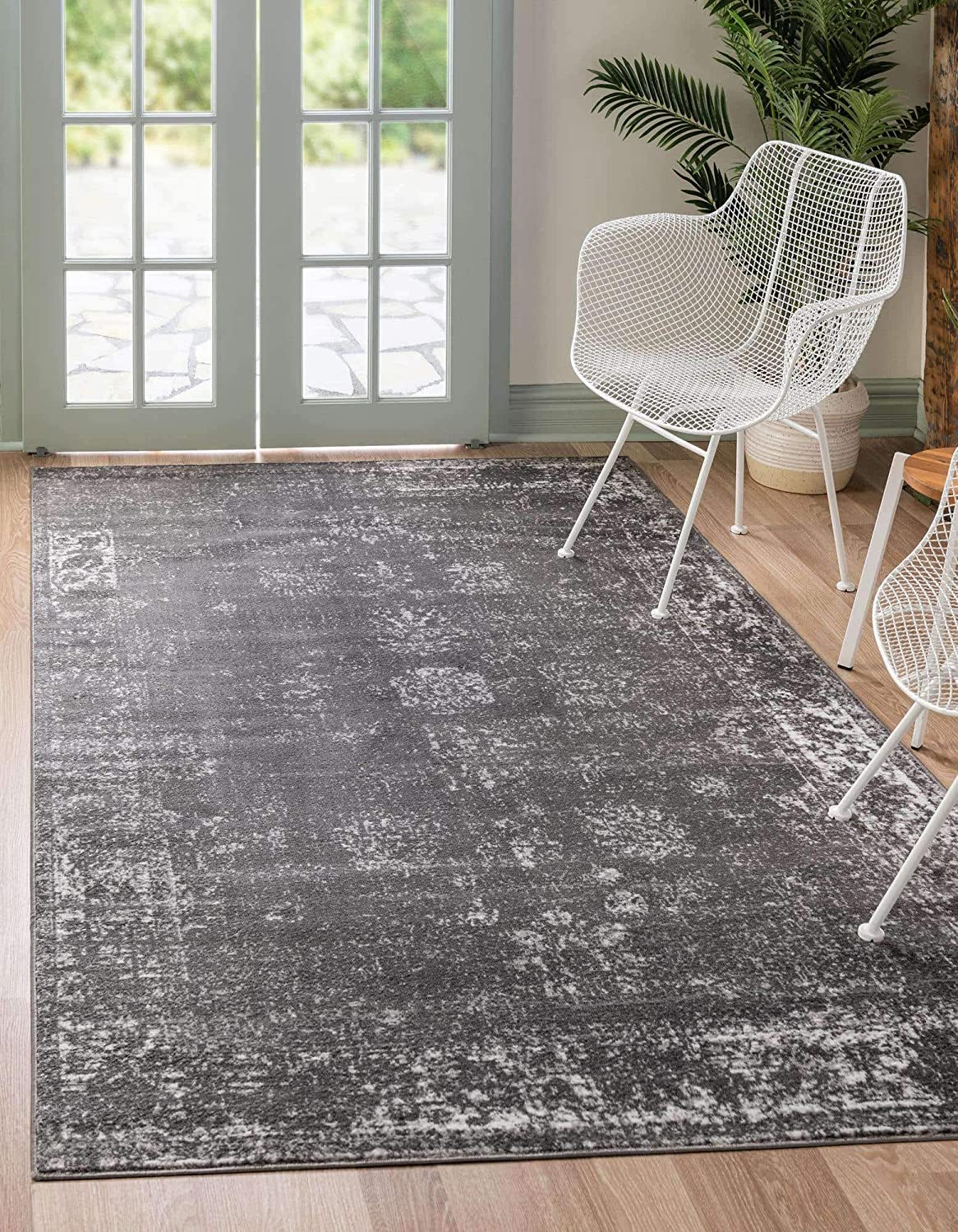 Best Rugs For High Traffic Areas Choosing The Most Durable Rug (2022)